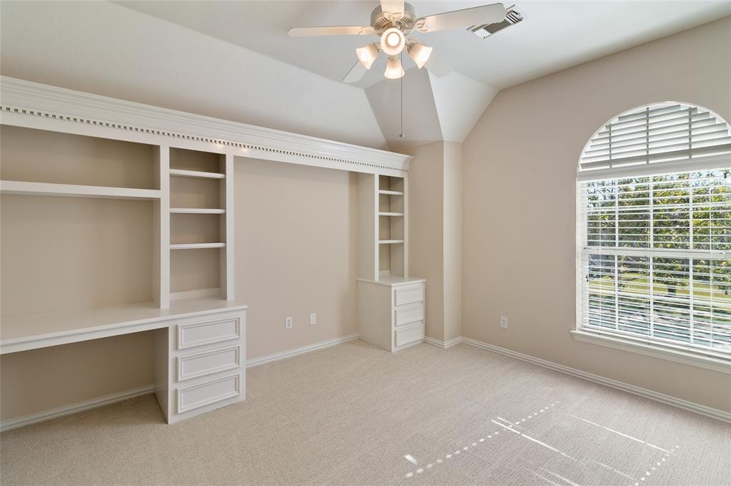 119 Spanish Oak Circle, Lake Jackson, Texas image 20