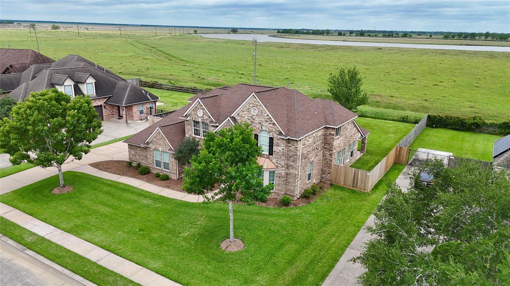 119 Spanish Oak Circle, Lake Jackson, Texas image 28