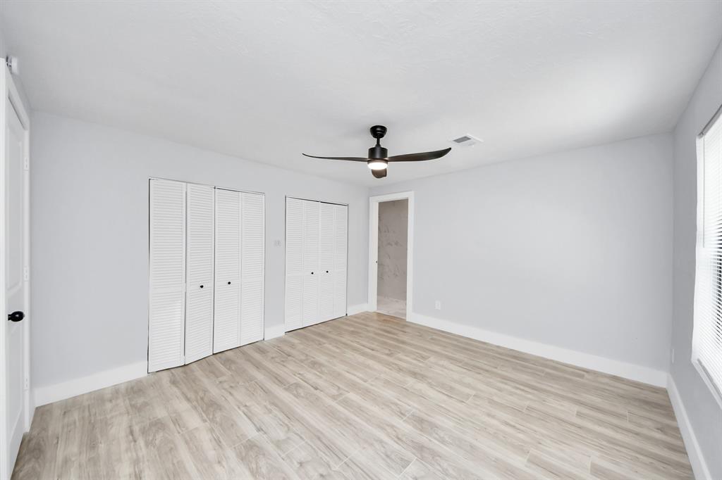 503 Schilling Street, Baytown, Texas image 31