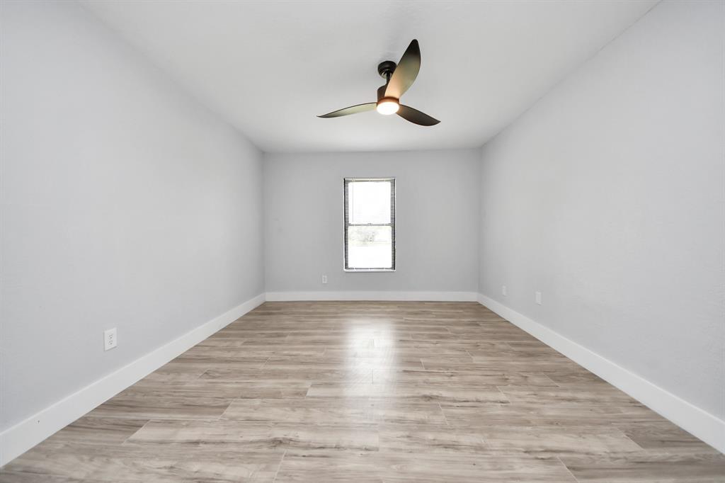 503 Schilling Street, Baytown, Texas image 41
