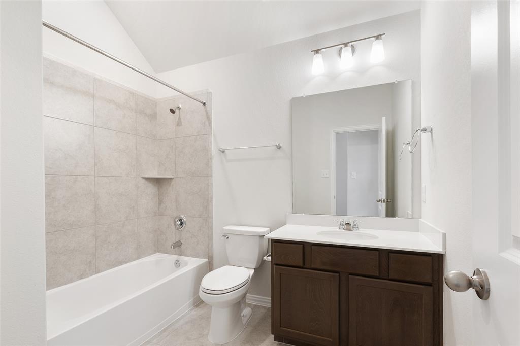 32326 Green Ash Drive, Waller, Texas image 24
