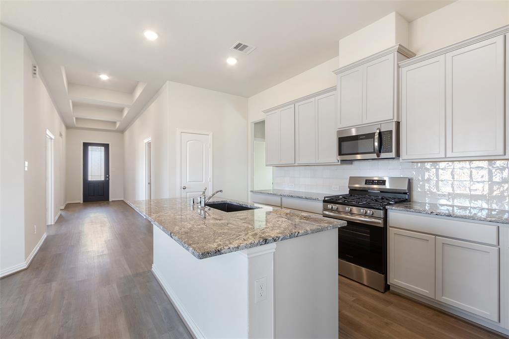 32326 Green Ash Drive, Waller, Texas image 14