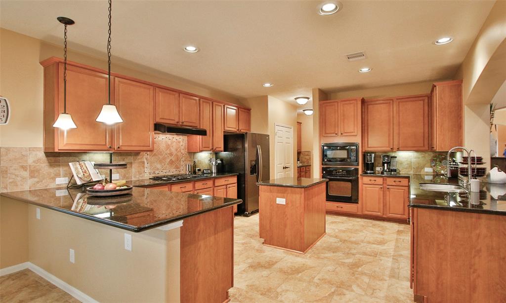 22618 Barnwood Court, Tomball, Texas image 14