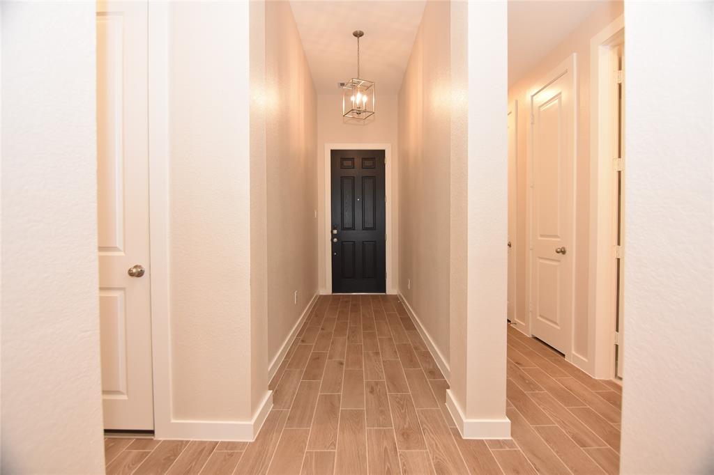 538 Chestnut Reef Court