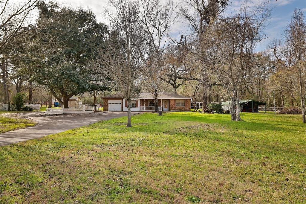 27015 Cherokee Lane, Magnolia, Texas image 1
