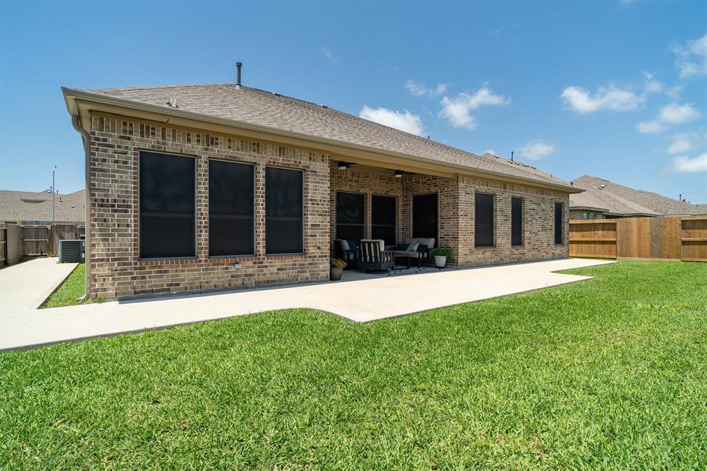 11822 Pearl Lane, Mont Belvieu, Texas image 32