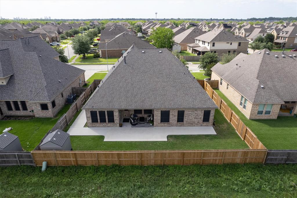 11822 Pearl Lane, Mont Belvieu, Texas image 40
