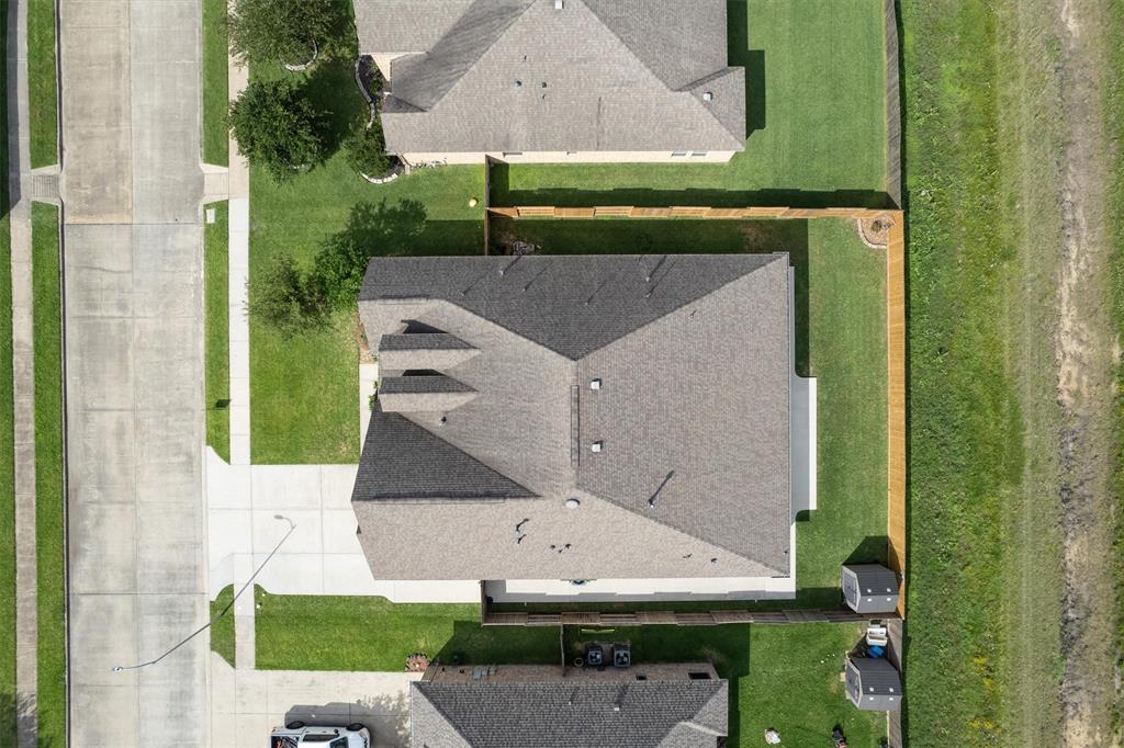 11822 Pearl Lane, Mont Belvieu, Texas image 37