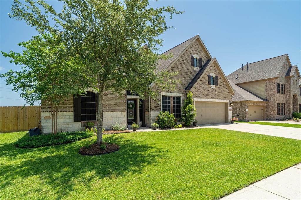 11822 Pearl Lane, Mont Belvieu, Texas image 2
