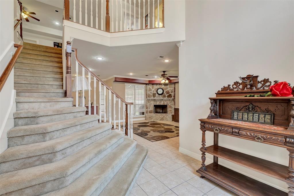 9822 El Chaco Street, Baytown, Texas image 11
