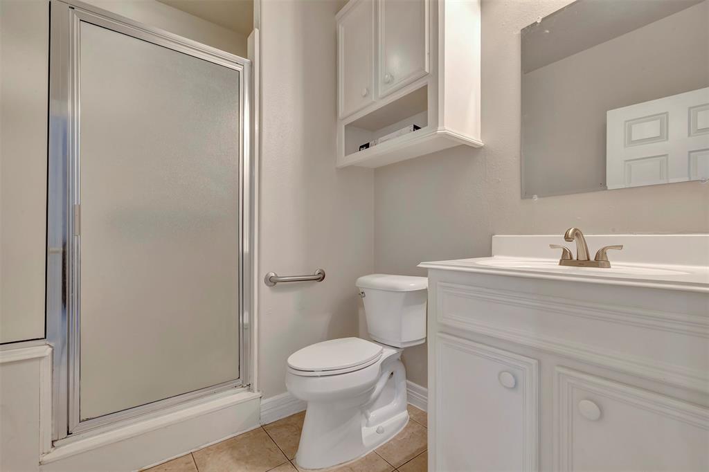 9822 El Chaco Street, Baytown, Texas image 37