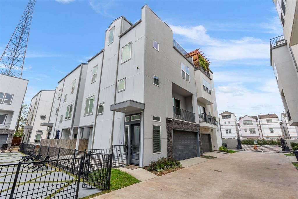 8409 Hempstead Road #H, Houston, Texas image 32