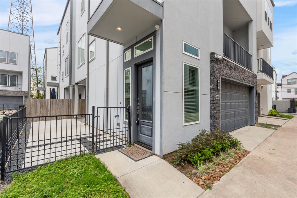 8409 Hempstead Road #H, Houston, Texas image 1