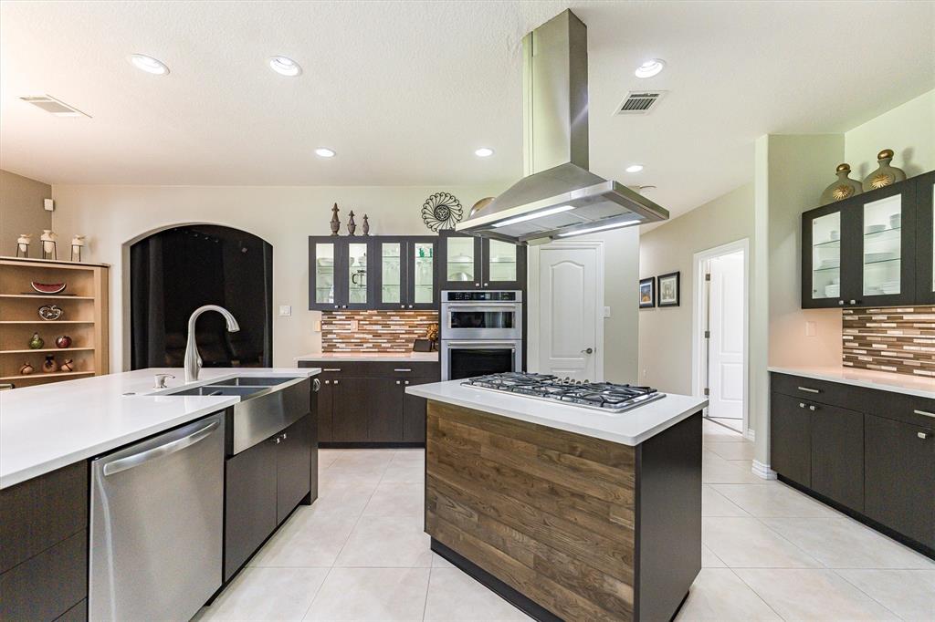 33519 Hillside Drive, Pinehurst, Texas image 19