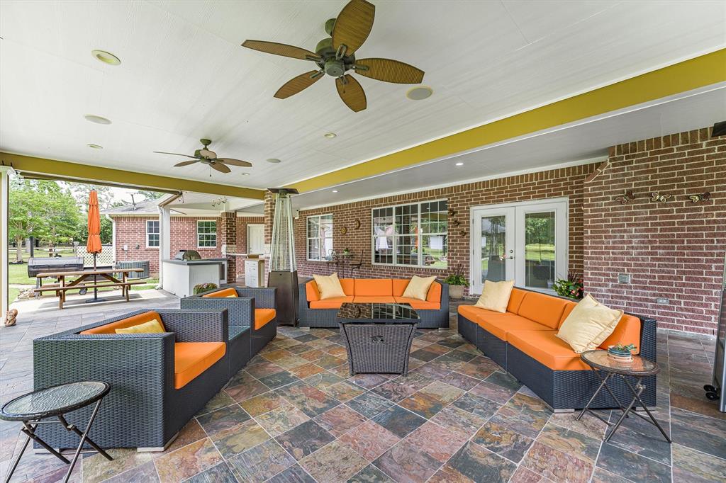 33519 Hillside Drive, Pinehurst, Texas image 45