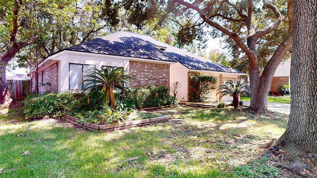 1116 N Bristol Court