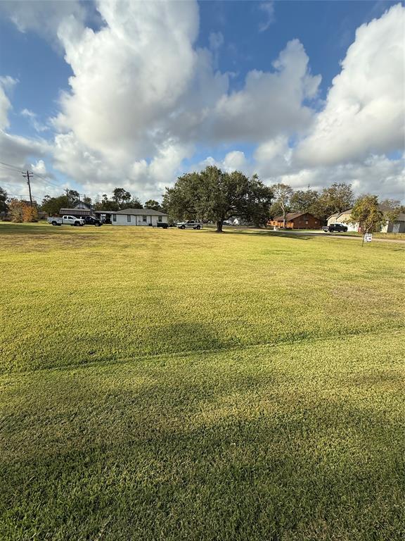 1718 Avenue T Avenue, Freeport, Texas image 6