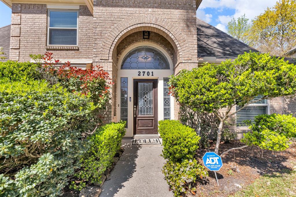 2701 Saint Andrews Place, League City, Texas image 4