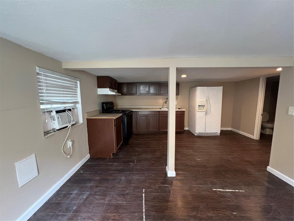 312 Walter Street 2
