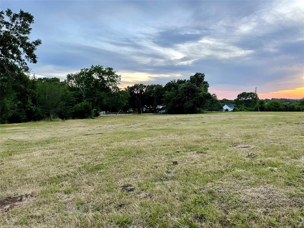 Fawn Road, Brenham, Texas image 11