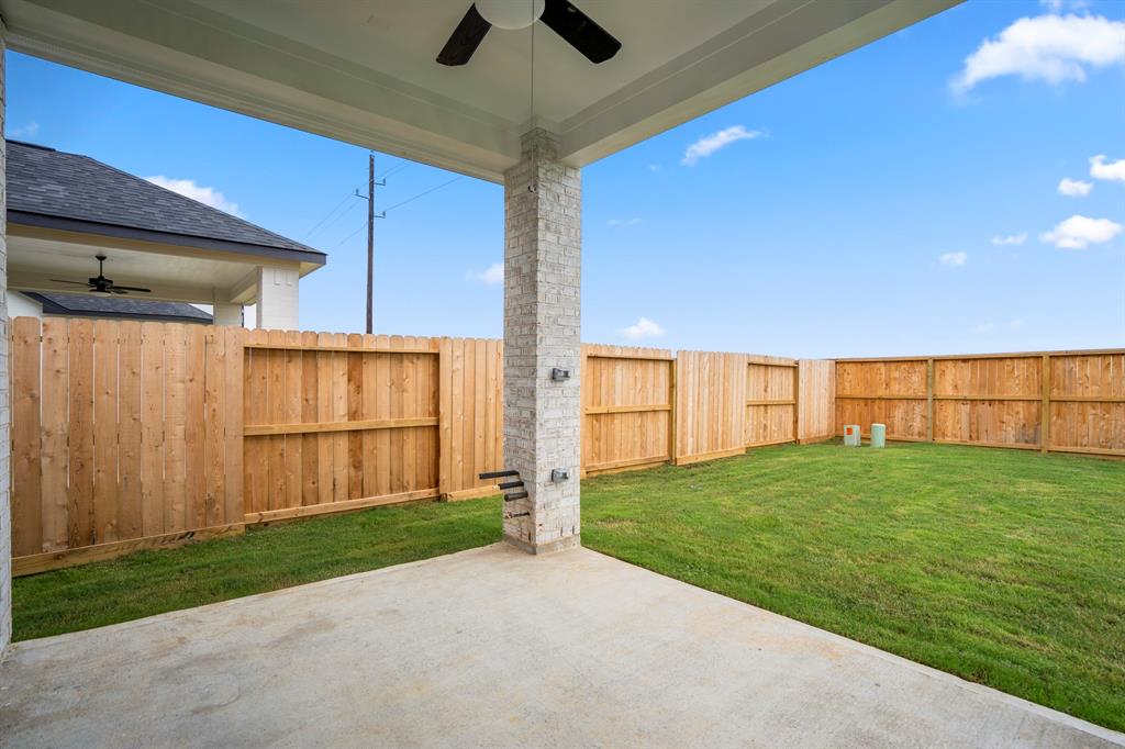 2927 Emerald Field Lane, Fulshear, Texas image 45