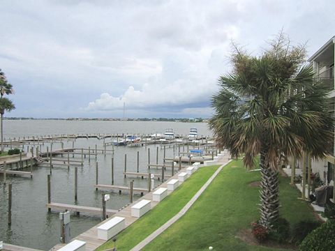 A home in Seabrook