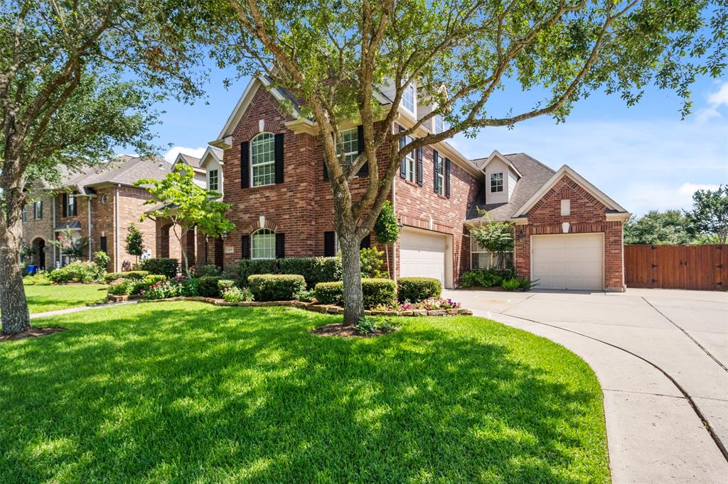 2405 Pebble Lodge Lane