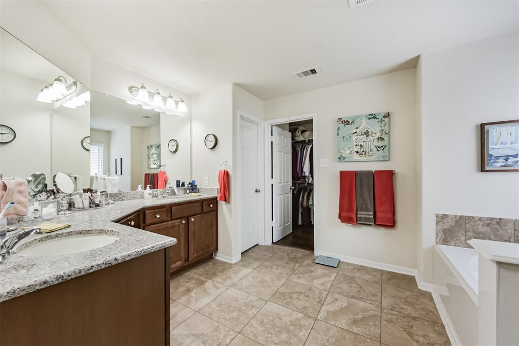 4223 Leafy Bough Court, Humble, Texas image 19