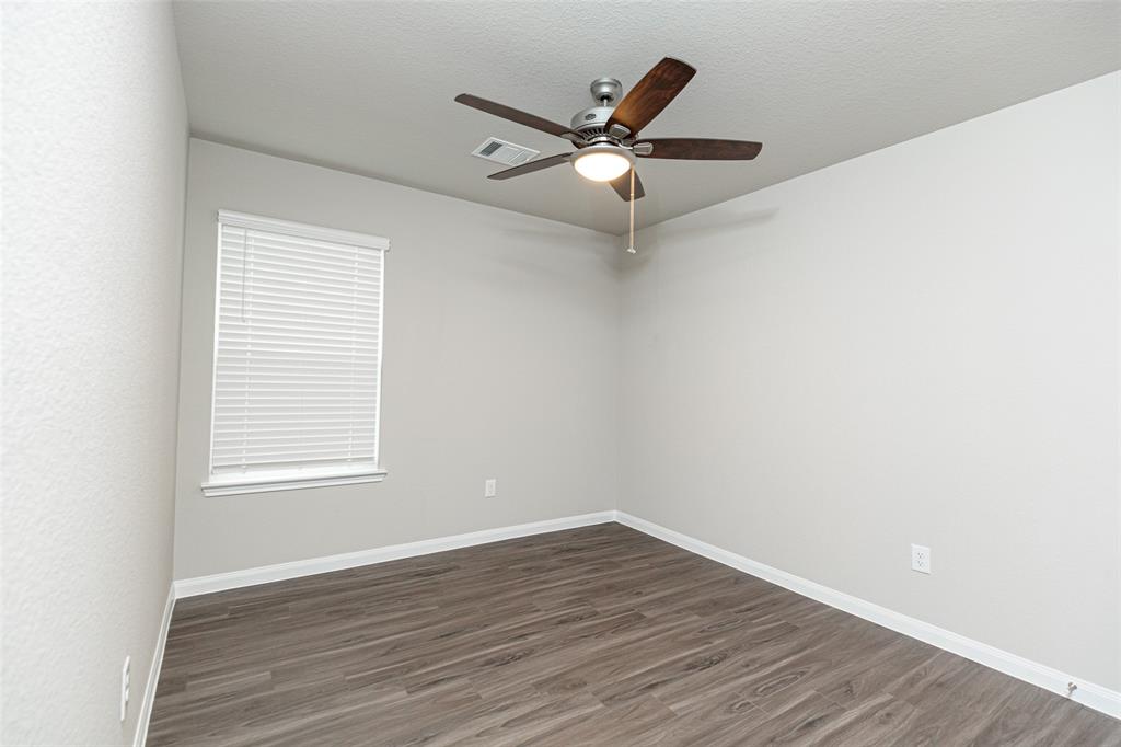 5111 Shelby Katherine Drive, Rosharon, Texas image 20