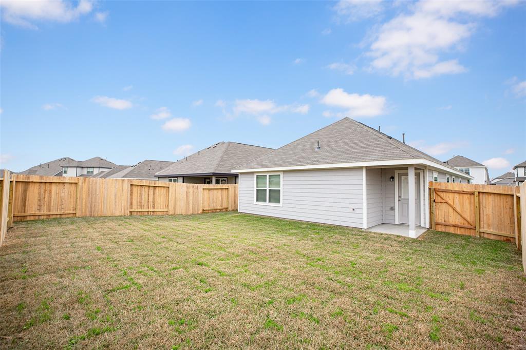 5111 Shelby Katherine Drive, Rosharon, Texas image 23