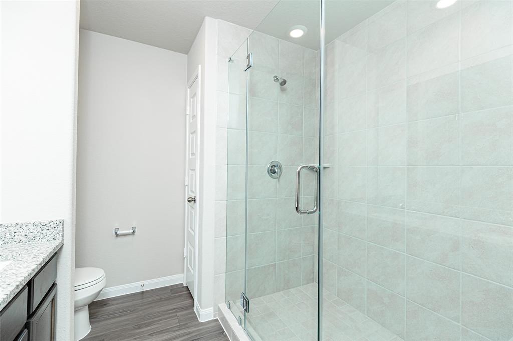 5111 Shelby Katherine Drive, Rosharon, Texas image 16