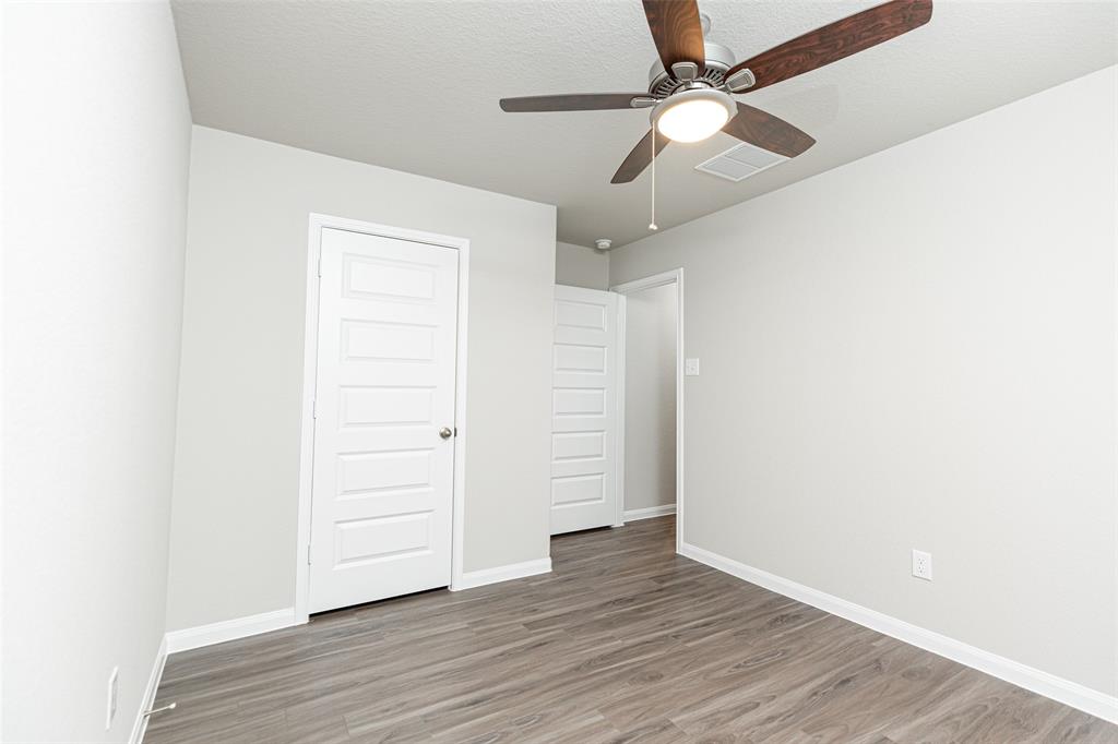 5111 Shelby Katherine Drive, Rosharon, Texas image 21