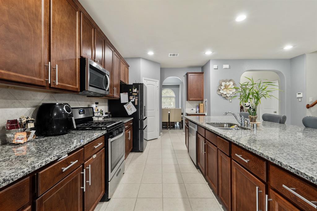 24335 Kee Cresta Court, Katy, Texas image 12