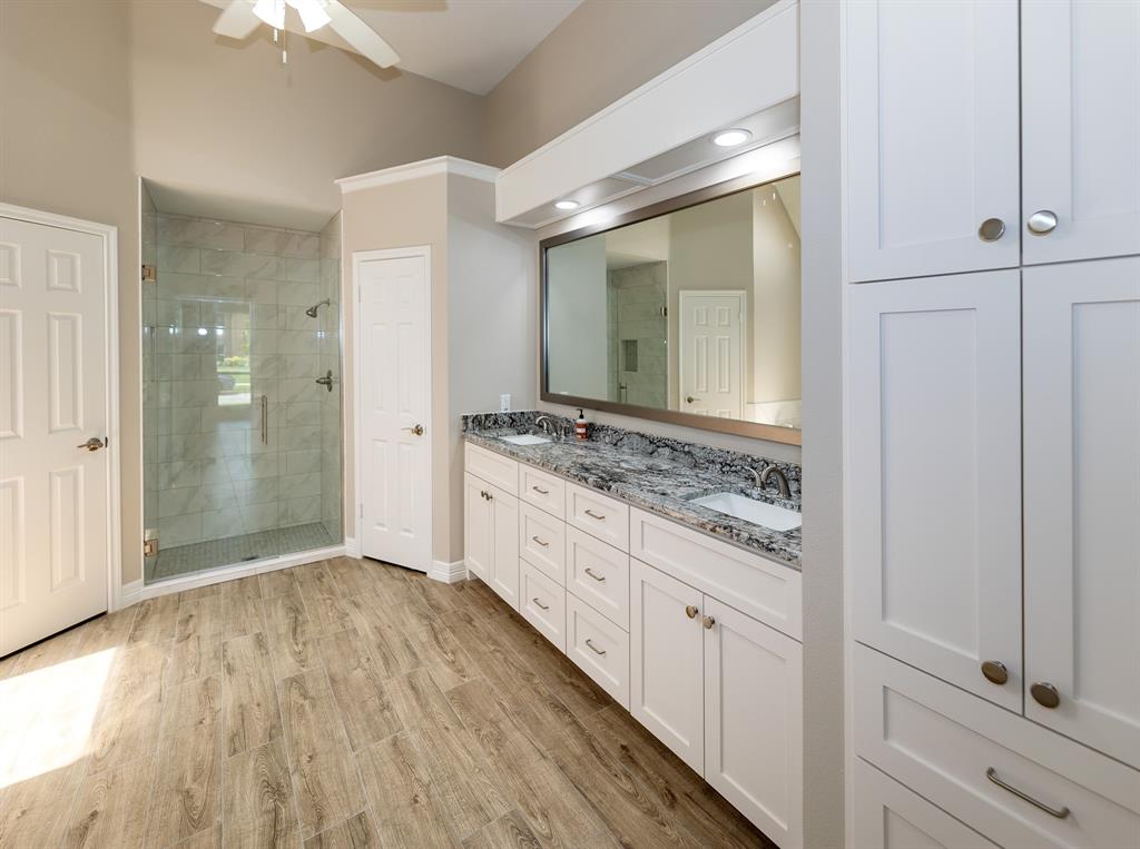 2414 Shoal Creek Drive, League City, Texas image 16