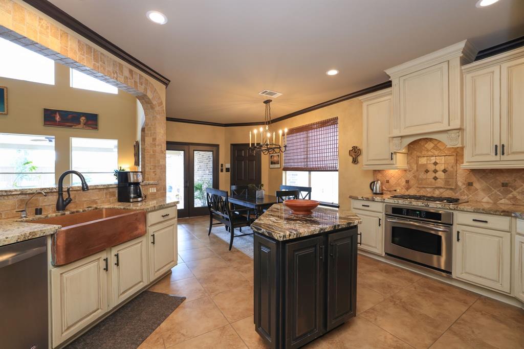 19931 Standing Cypress Drive, Spring, Texas image 16