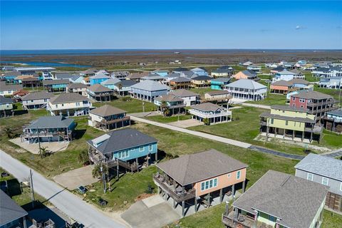 A home in Crystal Beach