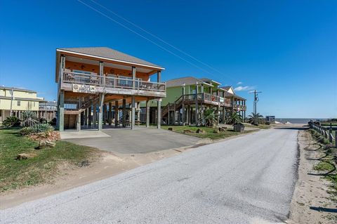 A home in Crystal Beach