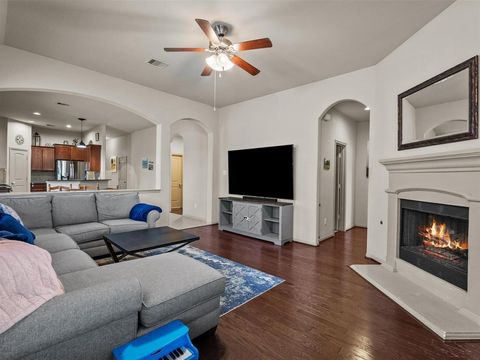 605 Pedernales Street Webster TX 77598