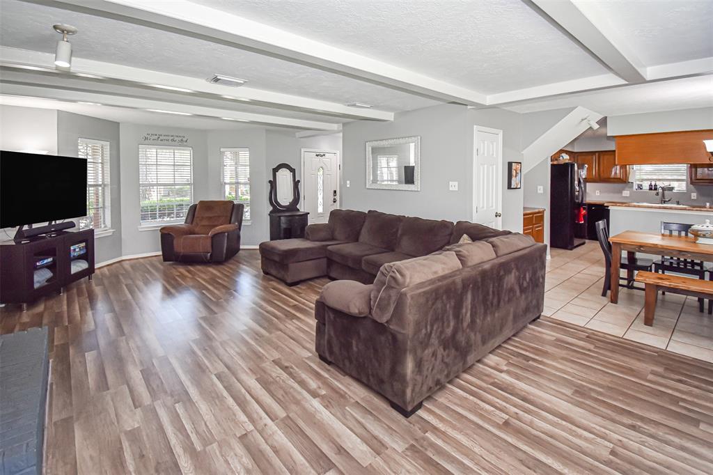 3638 Lost Oak Drive, Spring, Texas image 18