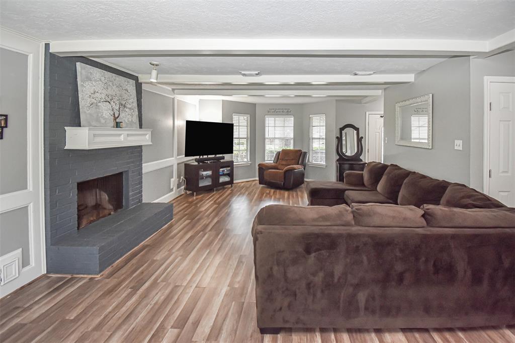 3638 Lost Oak Drive, Spring, Texas image 16