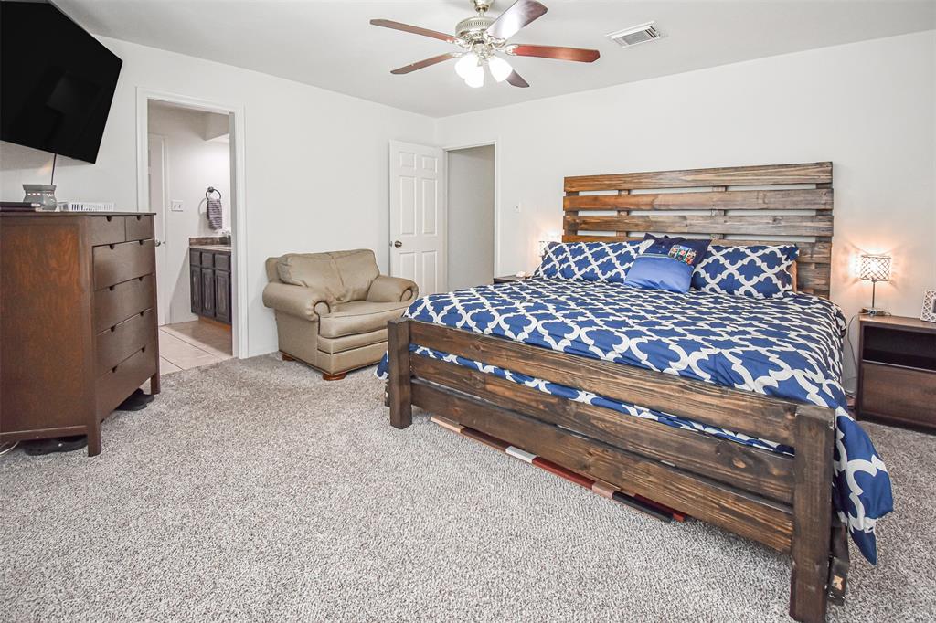 3638 Lost Oak Drive, Spring, Texas image 32