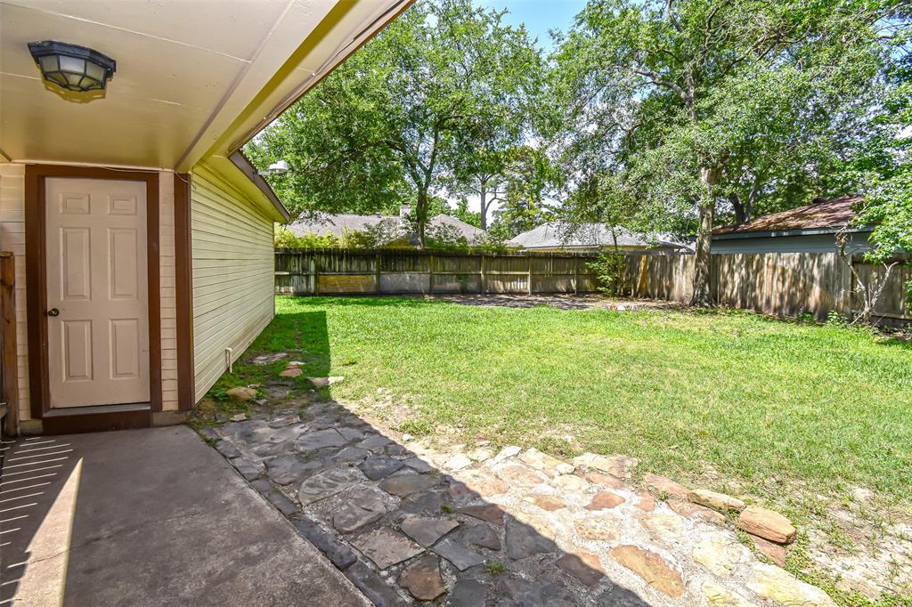 3638 Lost Oak Drive, Spring, Texas image 45