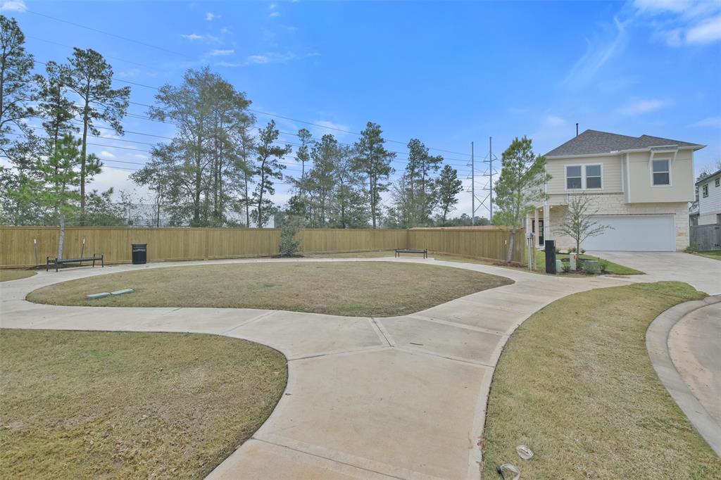 1202 Tessa Forest Court, Conroe, Texas image 3