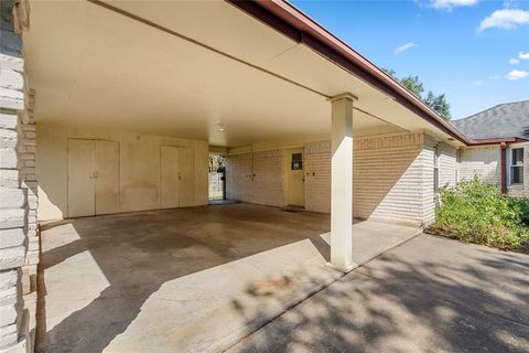 A home in Rosenberg