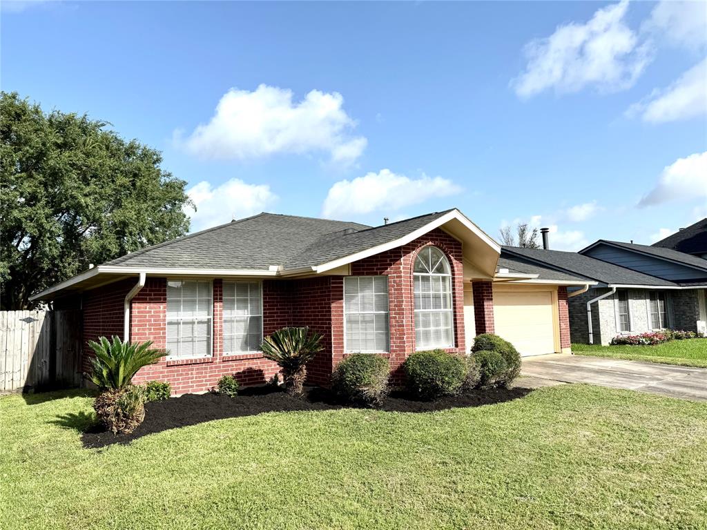 10934 Covered Bridge Street