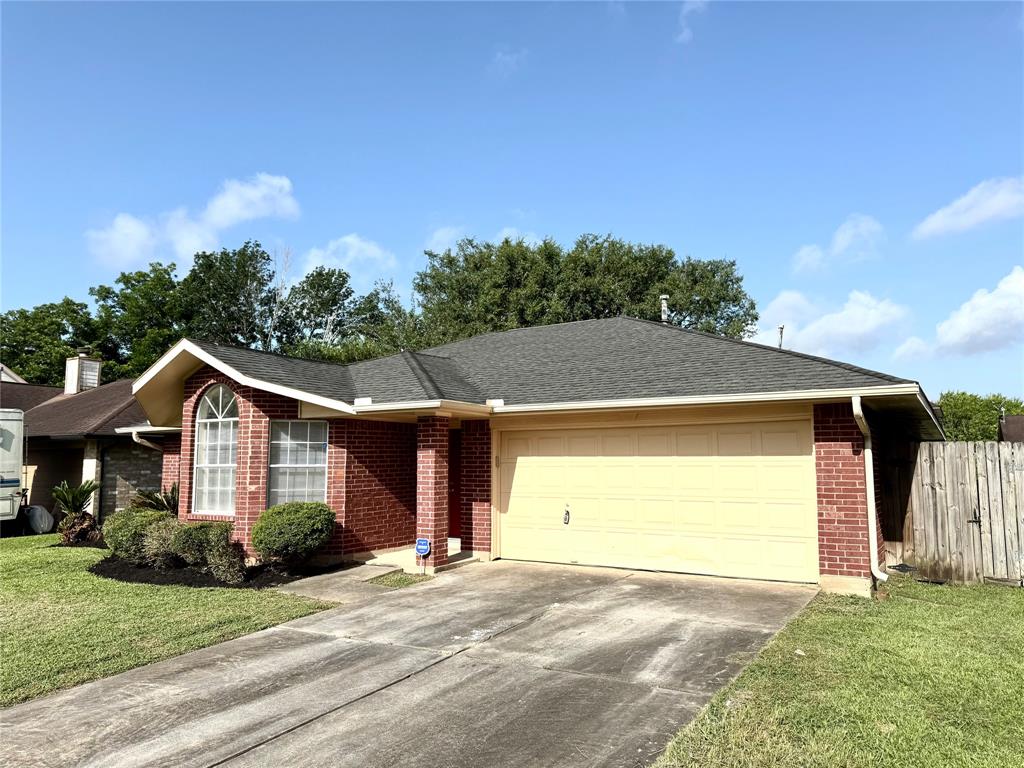 10934 Covered Bridge Street