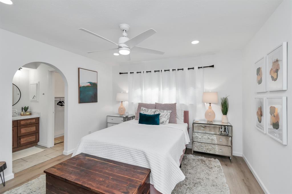 2718 Lazy Spring Drive, Houston, Texas image 14