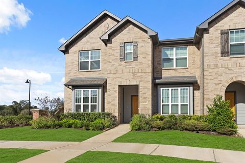 A home in Missouri City