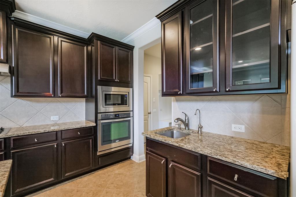 13918 Twisting Ivy Lane, Cypress, Texas image 13