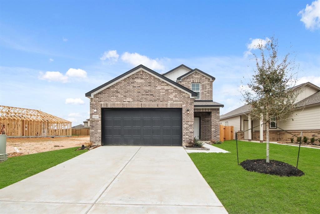 16905 Needlepoint Drive, Conroe, Texas image 1